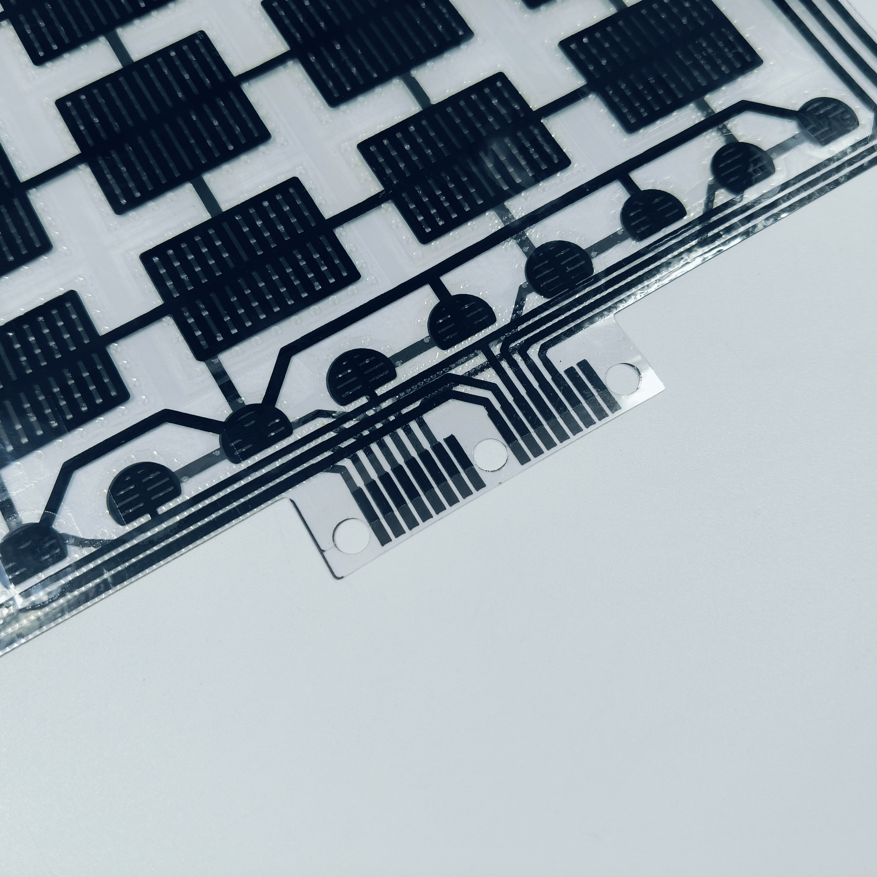 Toys Membrane Keyboard Capacitive Touch Switch Silver Ink Keypad Silkscreen Printed for Poster Customizable Color Size 5 Million